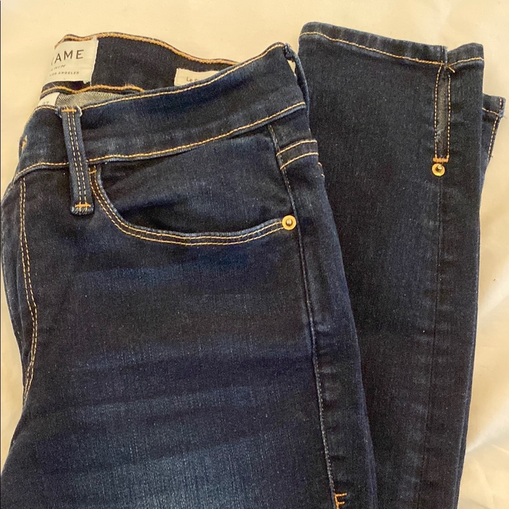 Frame Denim Blue Skinny Jeans with Classic Style